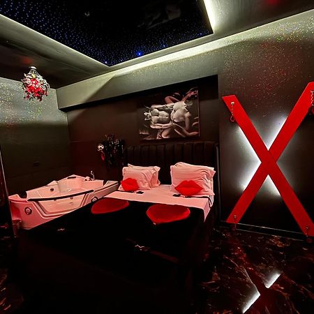 Romeo Nights - Love Rooms - Adults Only Bucharest Exterior photo