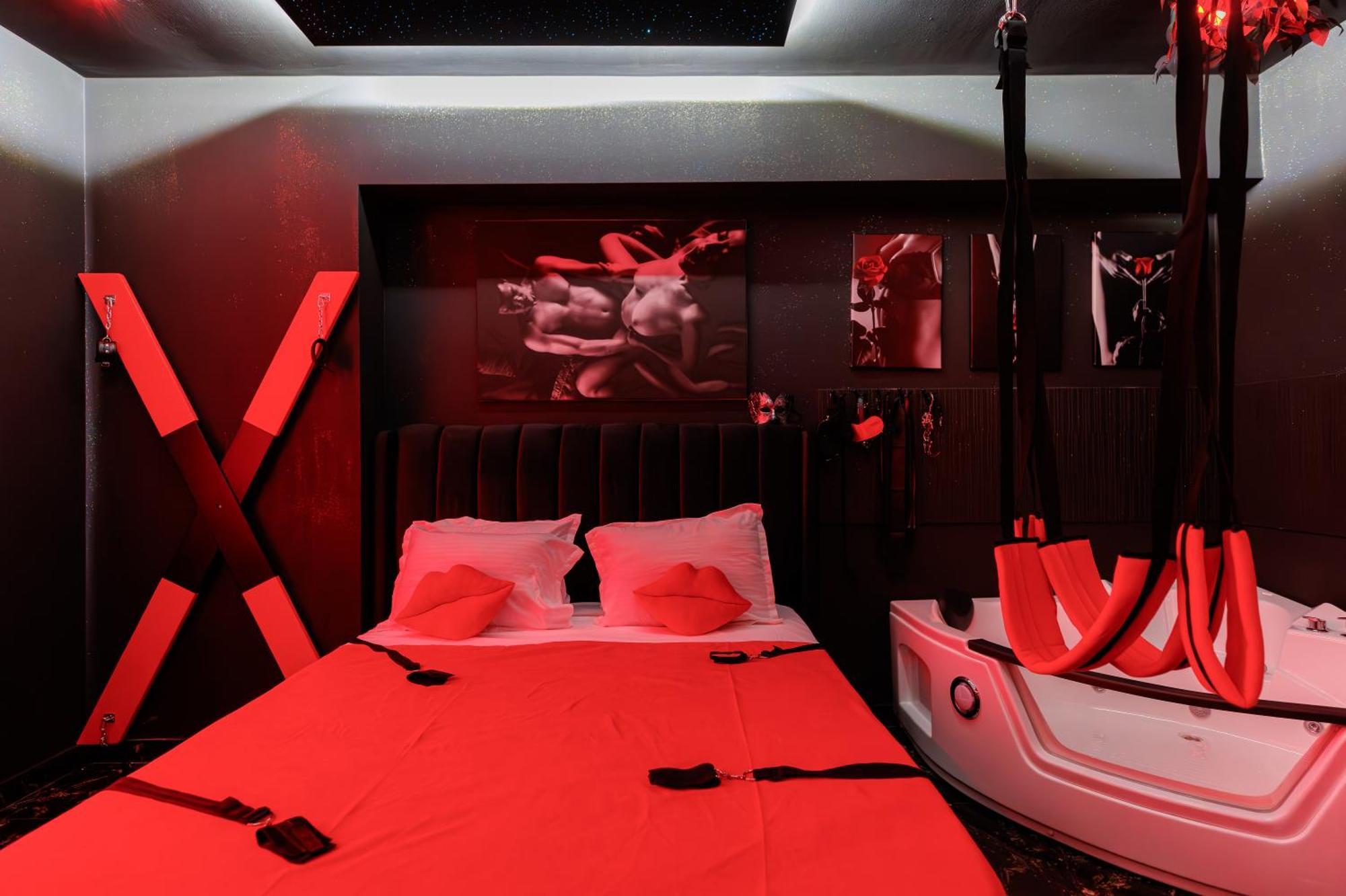 Romeo Nights - Love Rooms - Adults Only Bucharest Exterior photo