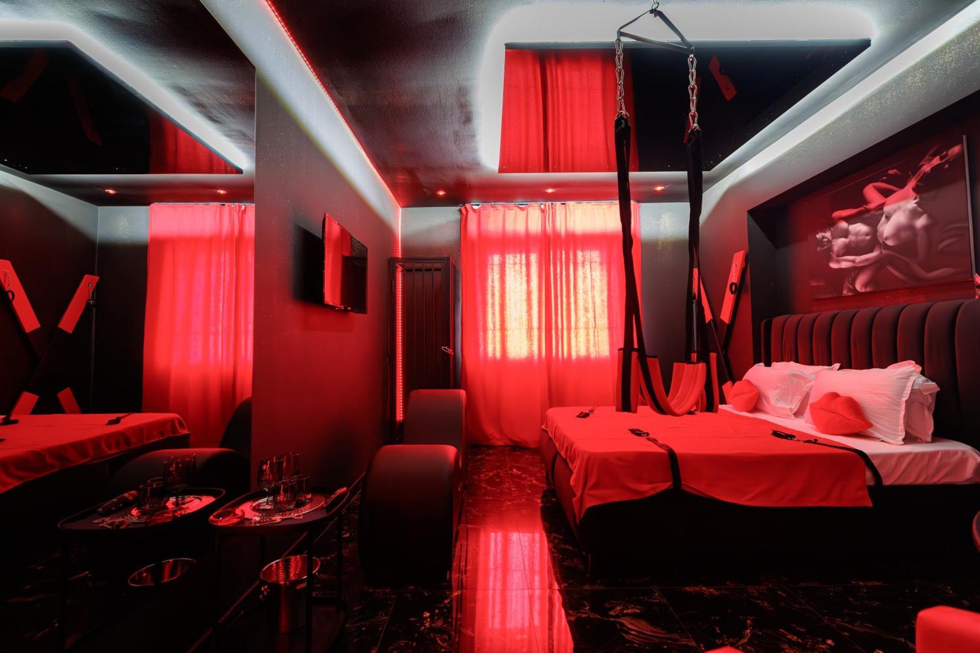 Romeo Nights - Love Rooms - Adults Only Bucharest Exterior photo